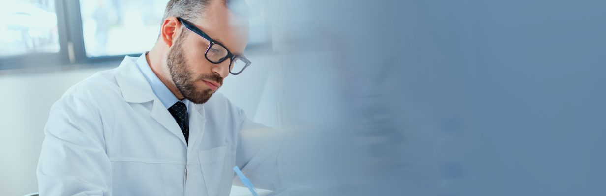 Contacta con nosotros