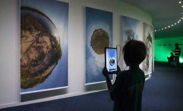 Transeuntis Mundi: explorando a humanidade e a cultura global através da arte e tecnologia