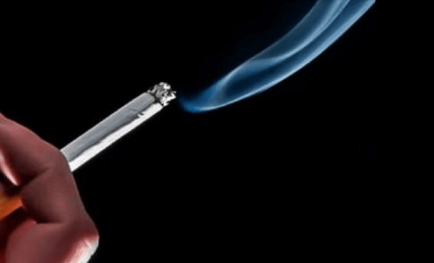 Consumo de cigarro aumentou para 34% dos fumantes brasileiros durante a pandemia, diz pesquisa da Fiocruz