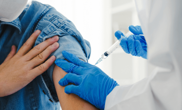 Veja Saúde: 7 respostas sobre a vacina da Covid-19 para quem tem câncer